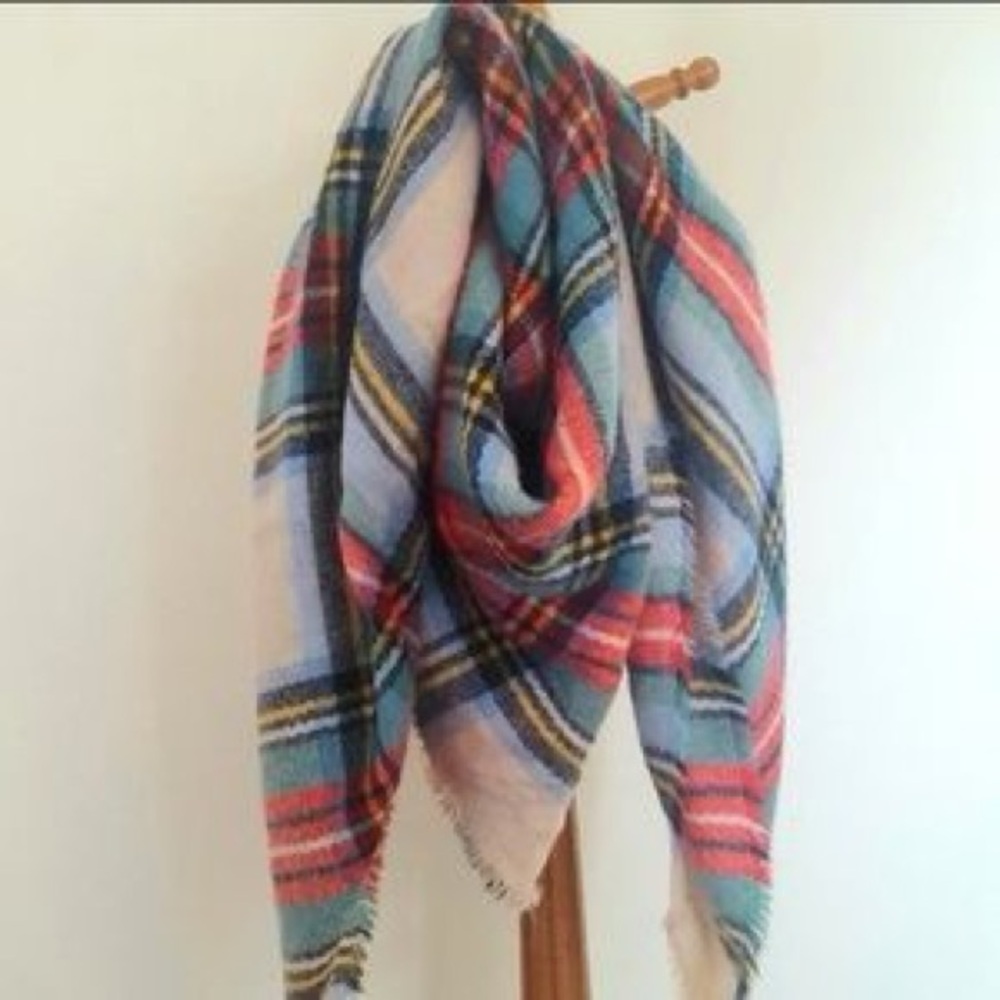 American Eagle Plaid Blanket Scarf